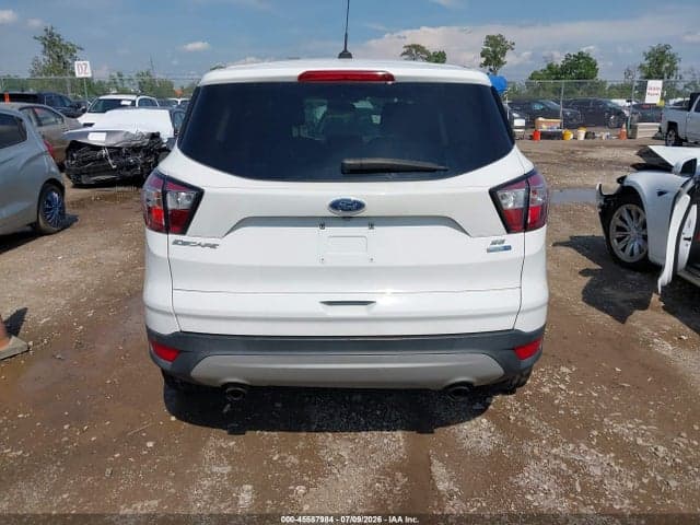 2017 FORD ESCAPE SE 16
