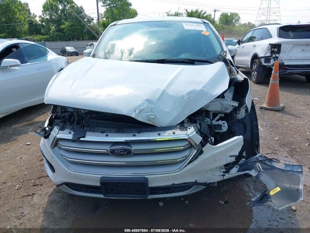 2017 FORD ESCAPE SE 6