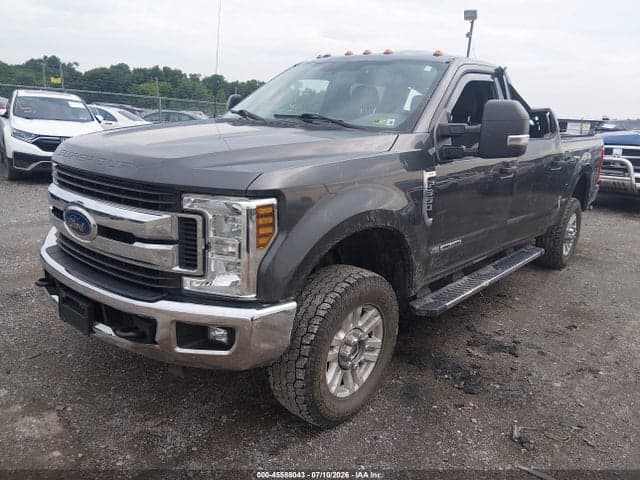 2018 FORD F-350 XLT 2