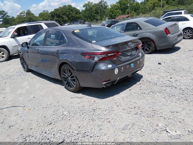 2021 TOYOTA CAMRY XSE 3