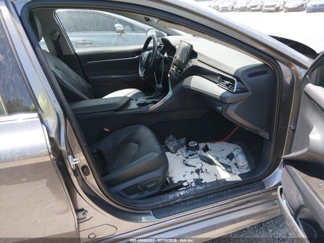 2021 TOYOTA CAMRY XSE 5