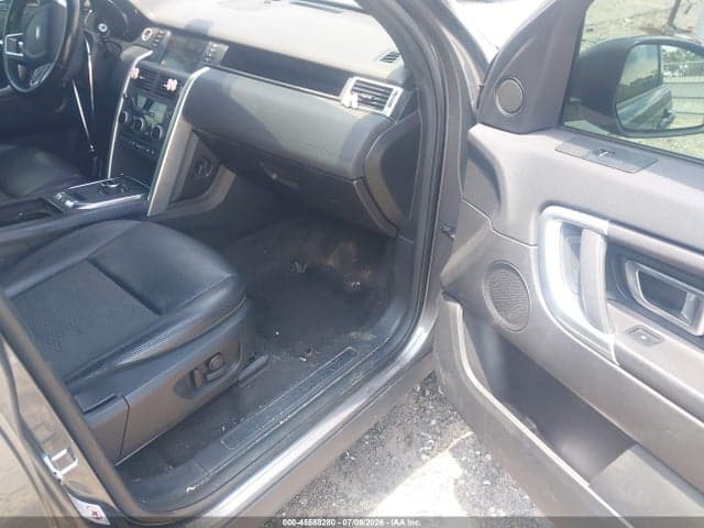 2019 LAND ROVER DISCOVERY SPORT SE 5