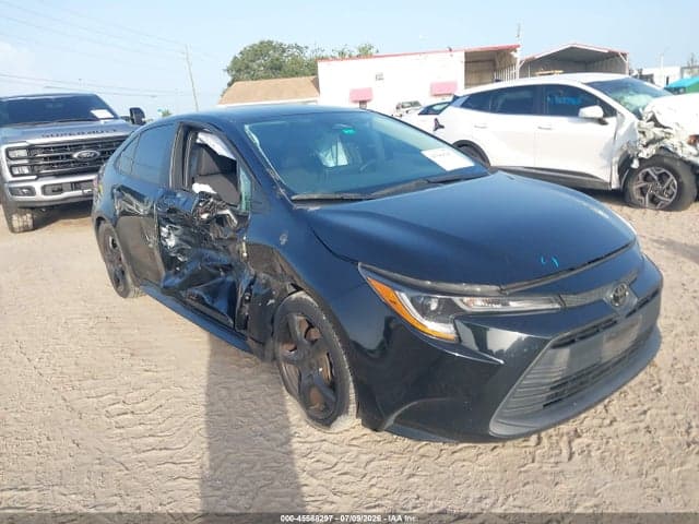 2024 TOYOTA COROLLA LE 1