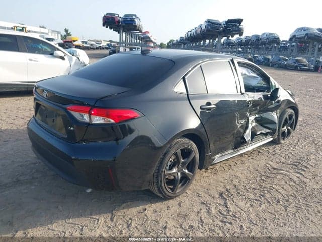 2024 TOYOTA COROLLA LE 4
