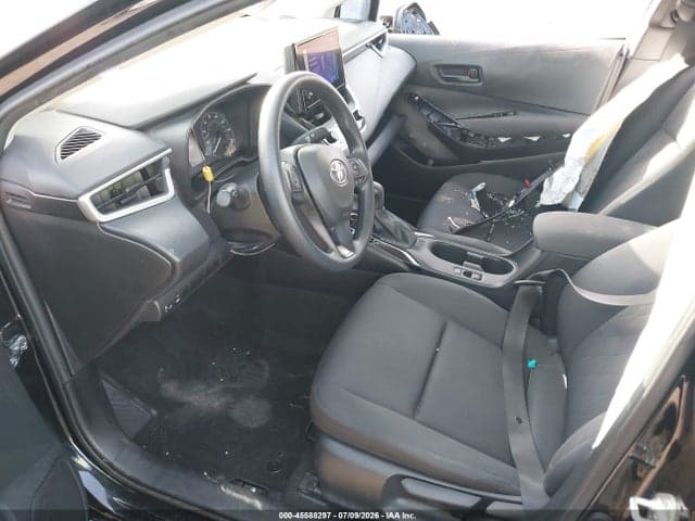 2024 TOYOTA COROLLA LE 5