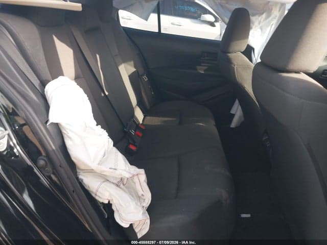 2024 TOYOTA COROLLA LE 8
