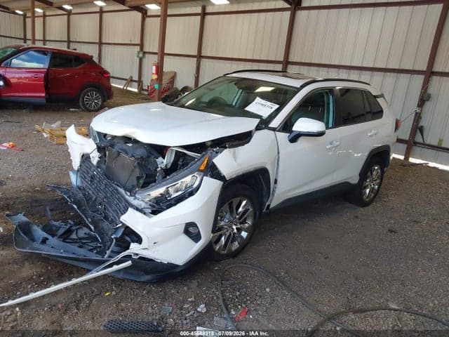 2020 TOYOTA RAV4 XLE PREMIUM 2