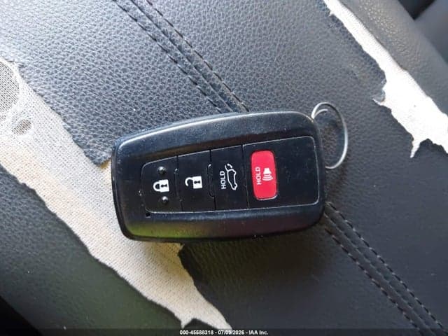 2020 TOYOTA RAV4 XLE PREMIUM 11