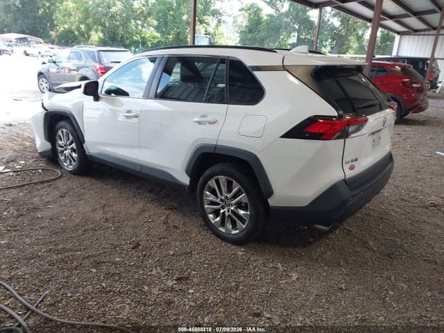 2020 TOYOTA RAV4 XLE PREMIUM 3