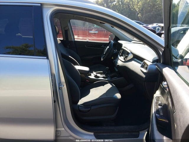 2018 KIA SORENTO 2.4L LX 5