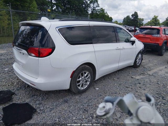 2020 CHRYSLER VOYAGER LXI 4