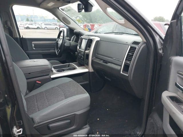 2017 RAM 1500 BIG HORN 5