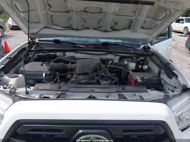 2019 TOYOTA TACOMA SR 10