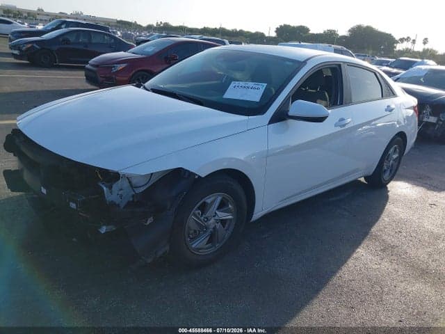 2024 HYUNDAI ELANTRA SE 2