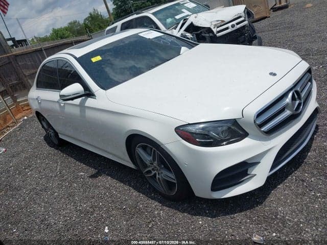 2019 MERCEDES-BENZ E 300