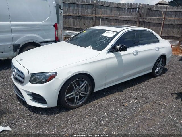 2019 MERCEDES-BENZ E 300 2