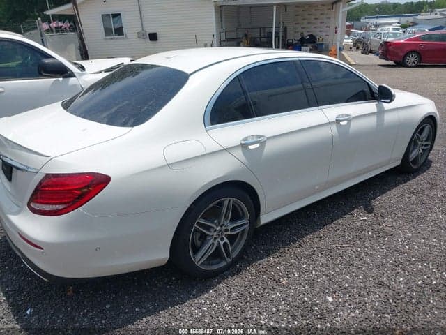 2019 MERCEDES-BENZ E 300 4