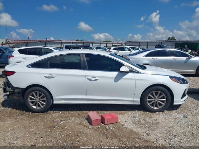 2018 HYUNDAI SONATA SE 13