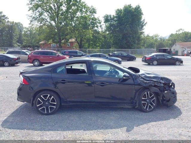 2018 VOLVO S60 T5 DYNAMIC 13
