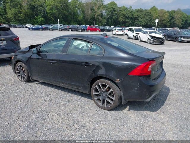 2018 VOLVO S60 T5 DYNAMIC 3