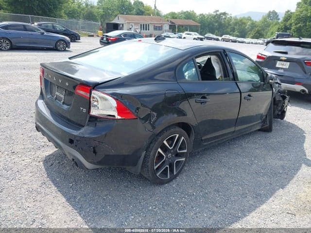 2018 VOLVO S60 T5 DYNAMIC 4
