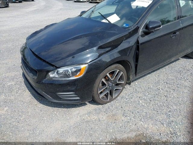 2018 VOLVO S60 T5 DYNAMIC 6