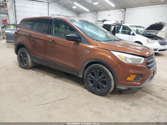 2017 FORD ESCAPE S 1