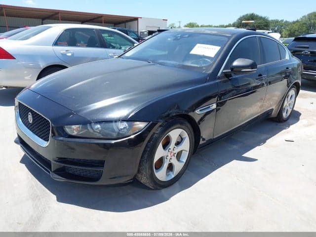 2017 JAGUAR XE 25T 2