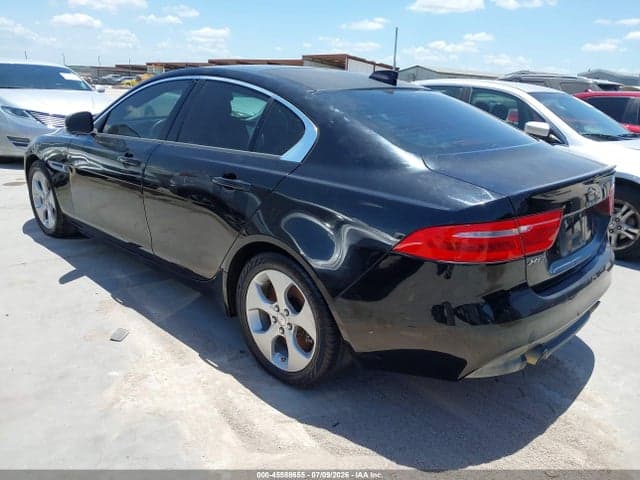 2017 JAGUAR XE 25T 3