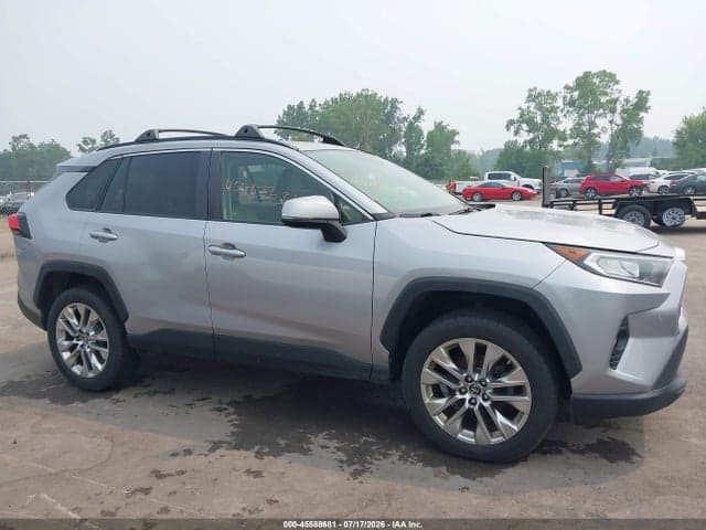 2019 TOYOTA RAV4 XLE PREMIUM 13