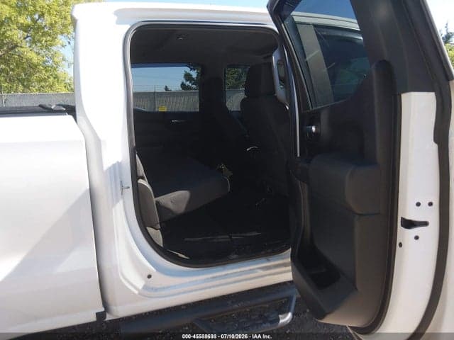 2021 CHEVROLET SILVERADO 1500 LT 8