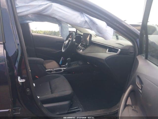 2025 TOYOTA COROLLA LE 5