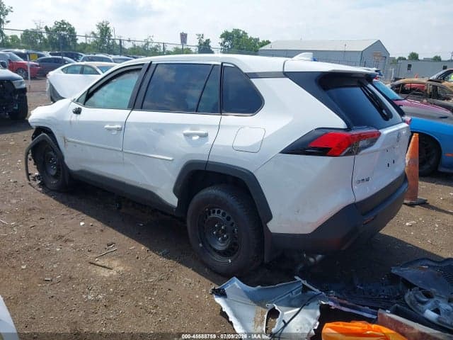 2025 TOYOTA RAV4 LE 3