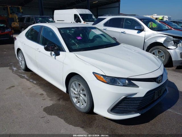 2024 TOYOTA CAMRY LE 6