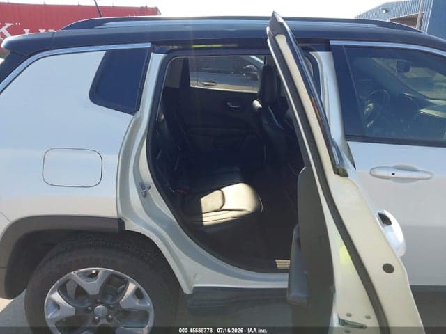 2018 JEEP COMPASS LIMITED 4X4 8