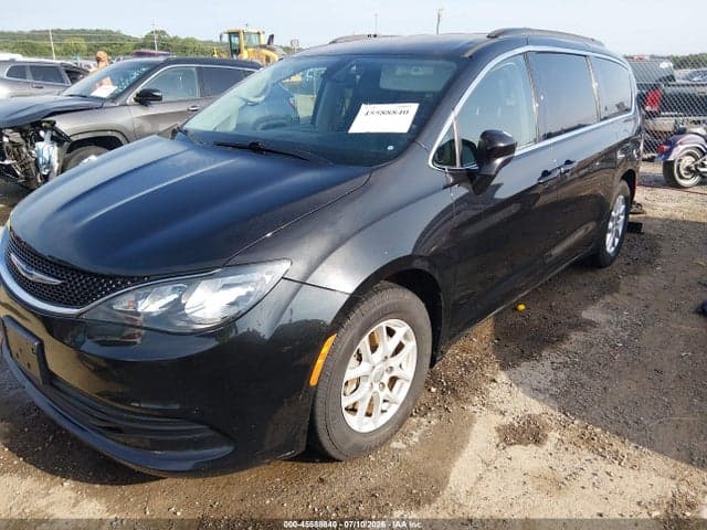 2020 CHRYSLER VOYAGER LXI 6