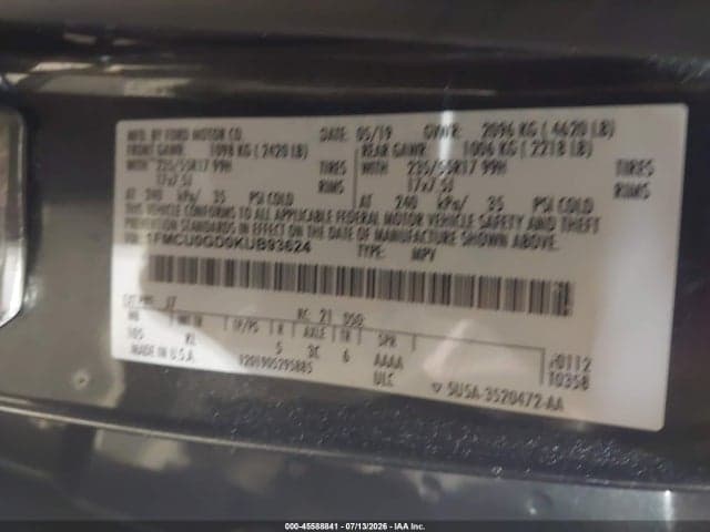 2019 FORD ESCAPE SE 9