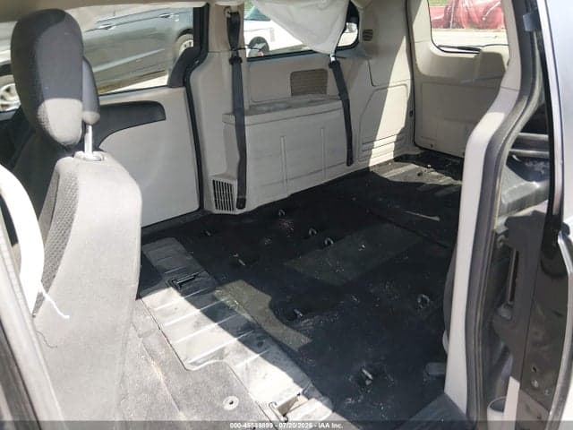 2019 DODGE GRAND CARAVAN SE 8