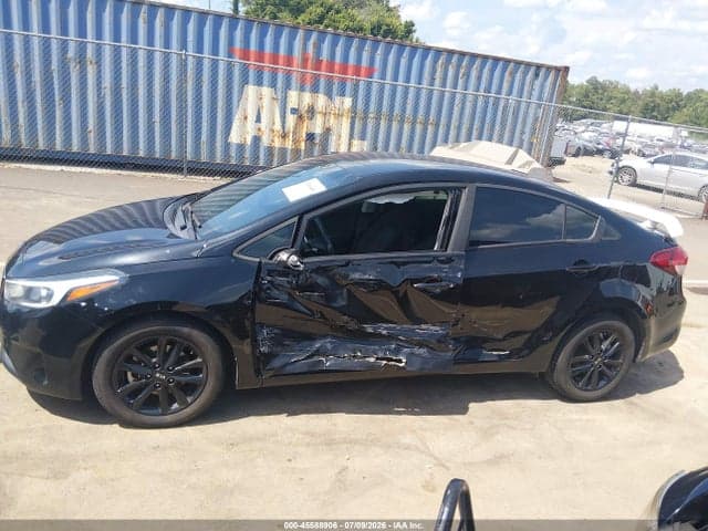 2017 KIA FORTE LX 13