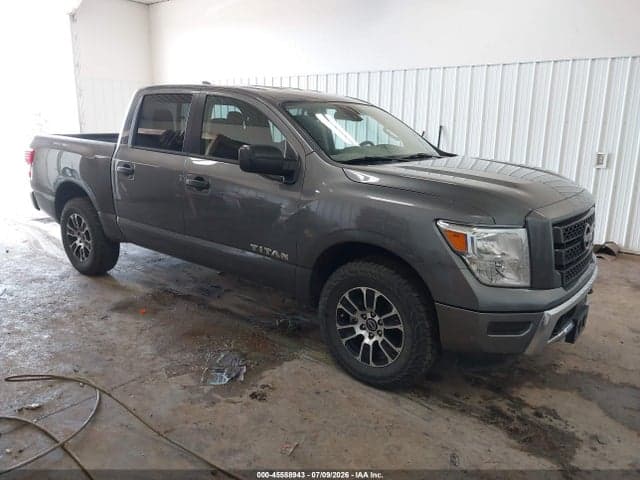 2024 NISSAN TITAN SV 4X4 1