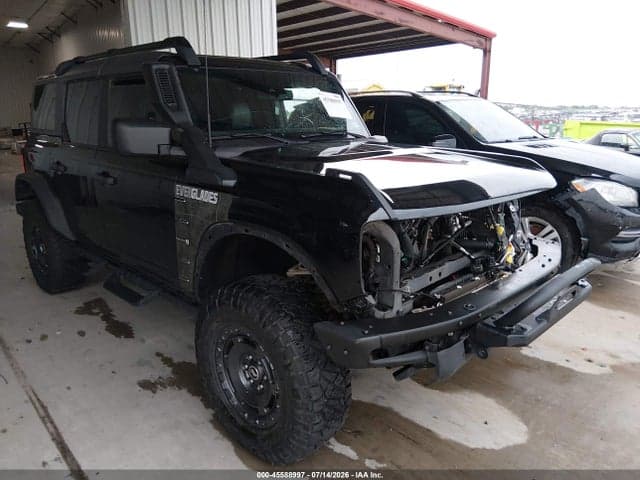 2022 FORD BRONCO EVERGLADES 1