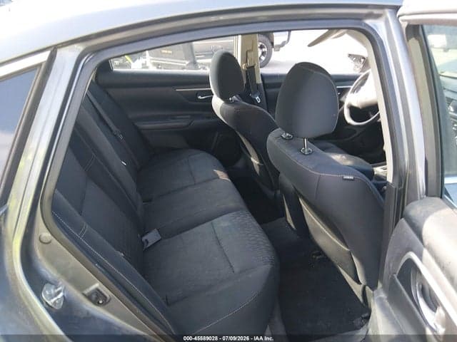2017 NISSAN ALTIMA 2.5 SV 8