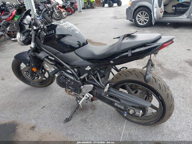 2020 SUZUKI SV650 A/X 3