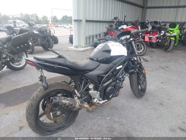 2020 SUZUKI SV650 A/X 4