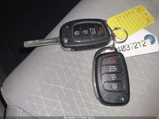 2018 HYUNDAI TUCSON SE 11