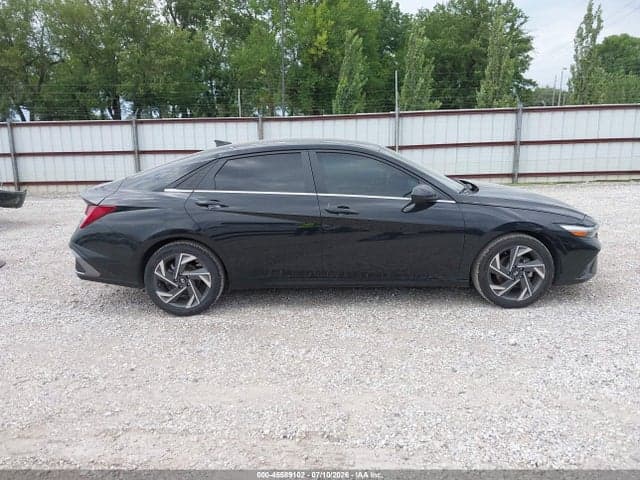 2024 HYUNDAI ELANTRA SEL 13