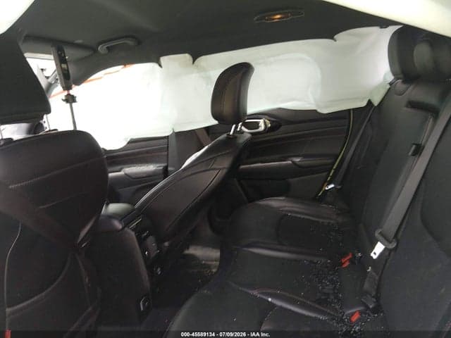 2023 JEEP COMPASS TRAILHAWK 4X4 8