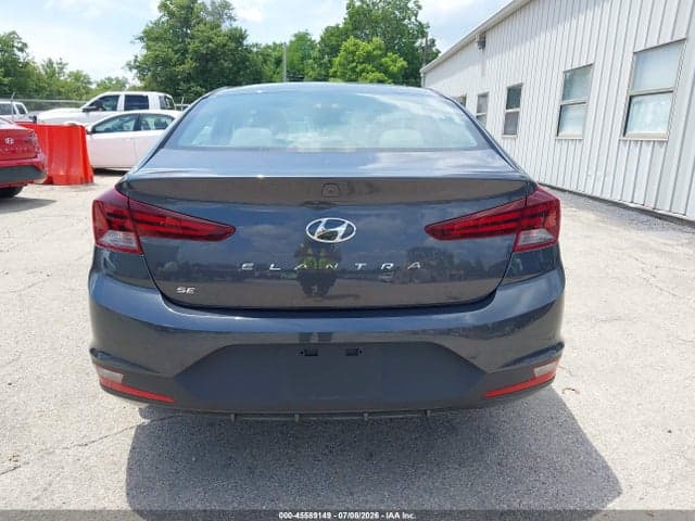 2020 HYUNDAI ELANTRA SE 17