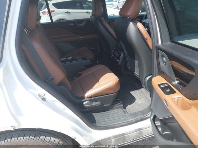 2023 LINCOLN AVIATOR RESERVE 8