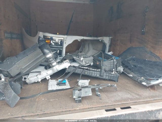2024 CHEVROLET SILVERADO 6500HD 1WT 12